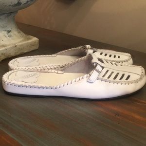 Seychelles white mules